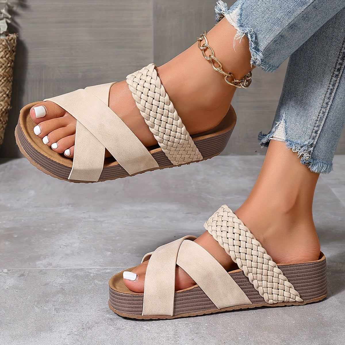 Solveig™ | Hevende sandaler med ortopedisk