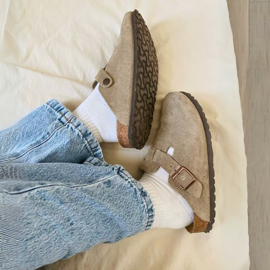 Milo™ | Veganske sandaler med semsket finish