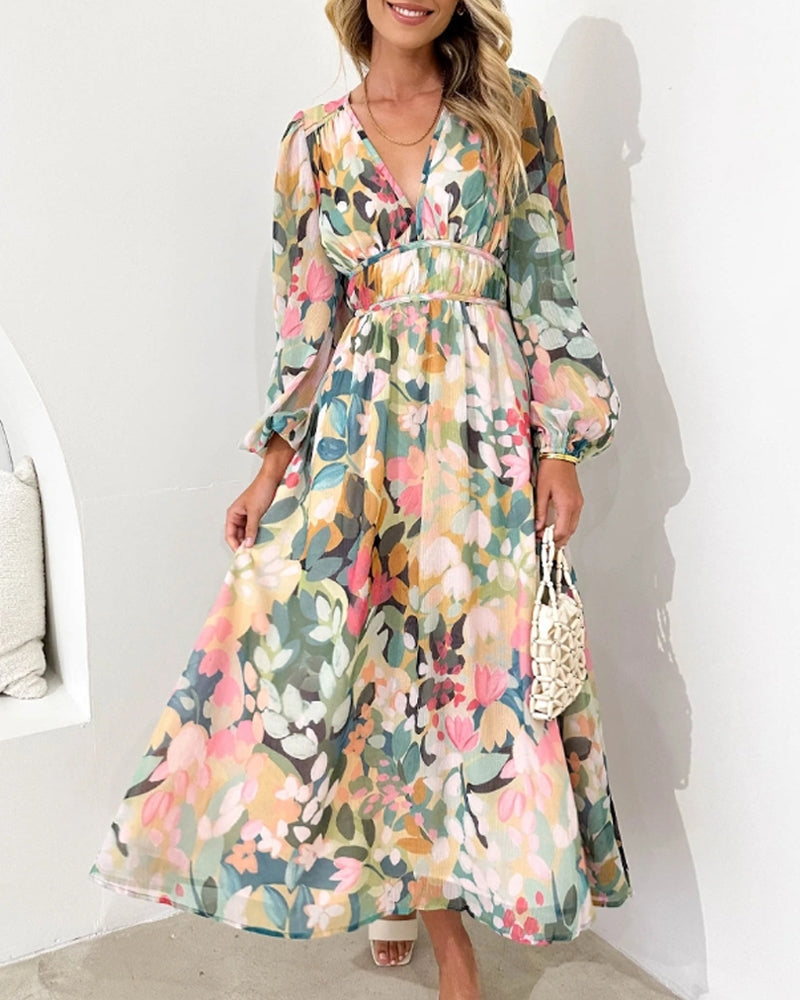 FloraViva™ | Blomstrete Maxikjole med Dyp V-utringning