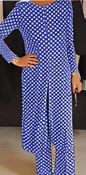 LILIANA | Todelt dress med prikkete trykk for uformell eleganse og allsidige sommerlooks